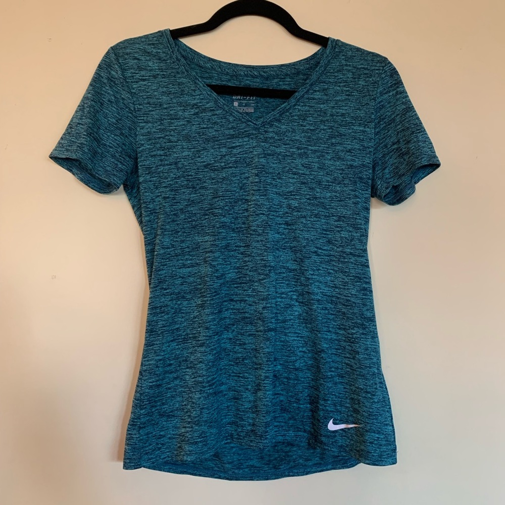 Blue nike dri fit t shirt